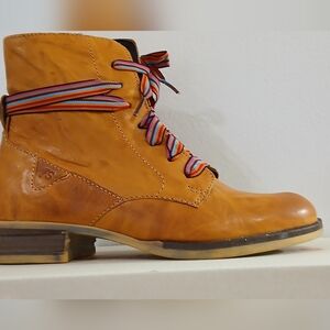 JOSEF SEIBEL Sanja Leather Lace Up Boots NEW IN BOX 6.5 US 37 EU